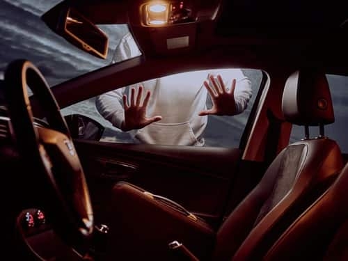 dief auto inbraak inbraak