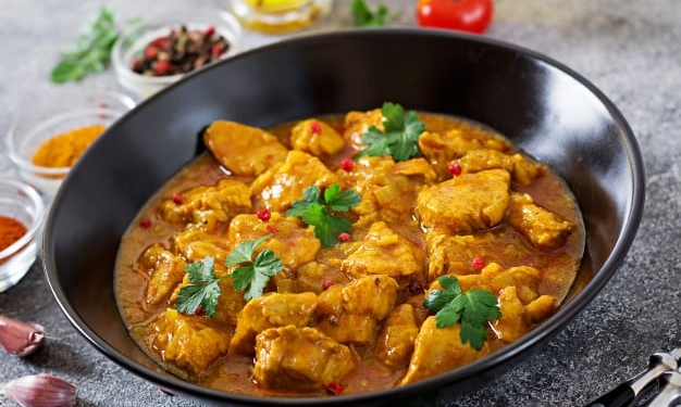 curry with chicken onions indian food asian cuisine 2829 4415