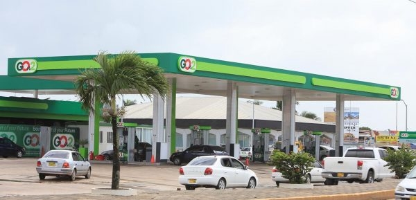gow2 servicestation aan de van t hogerhuystraat brandstof pompprijs olie benzine e1614105623946