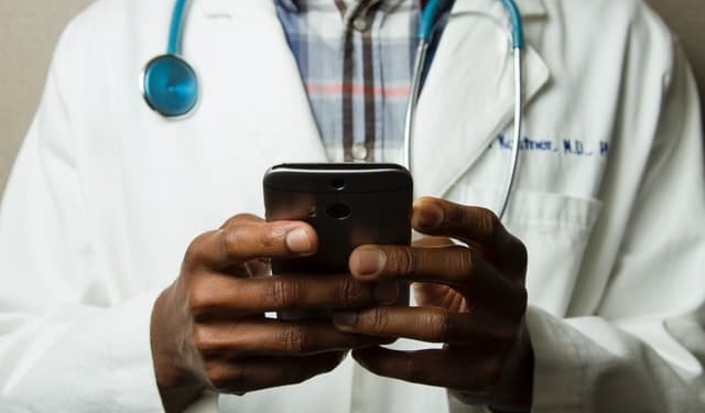 national cancer institute L8tWZT4CcVQ unsplash