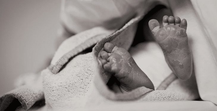 baby voeten