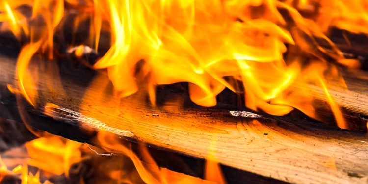 fire 1707042 1280