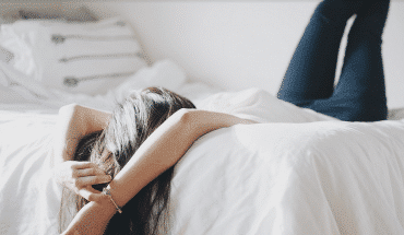 vrouw bed