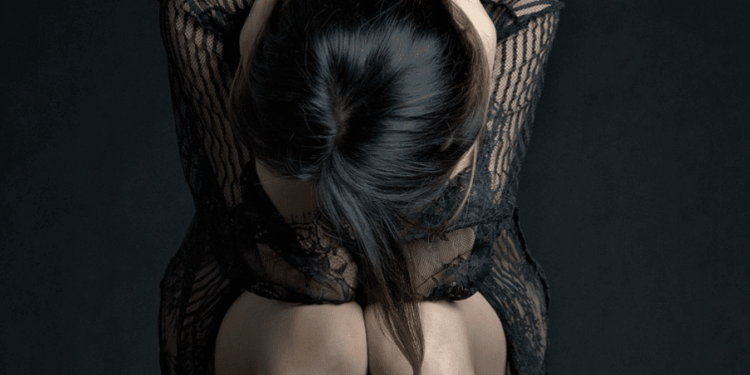 vrouw depressief