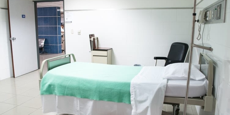 ziekenhuis bed
