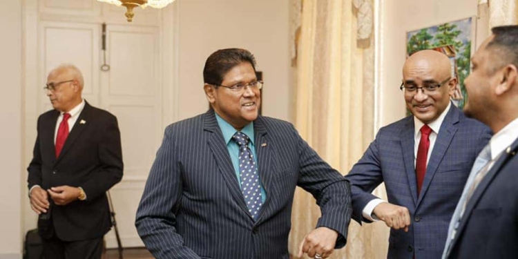 SANTOKHI EN JAGDEO