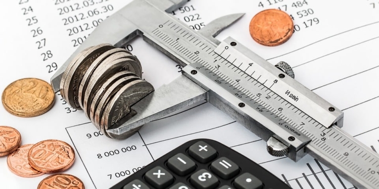 belasting sparen besparing geld begroting