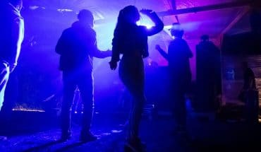 feest dansen uitgaan discotheek disco