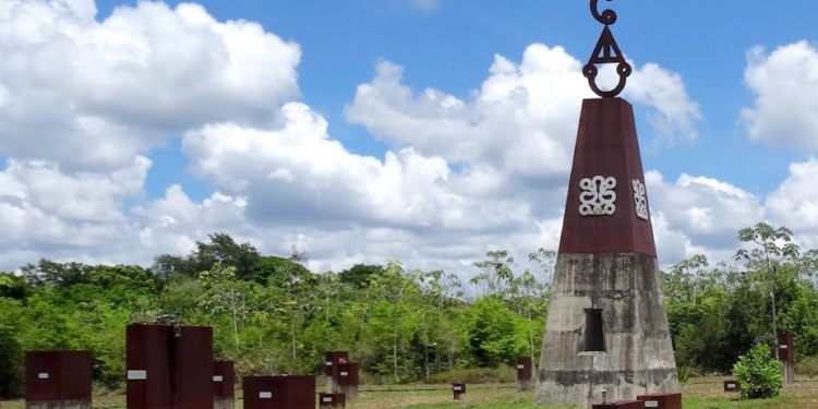 moiwana monument suriname