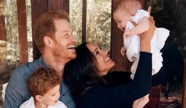 first photo of meghan markle and prince harry 39 s daughter lilibet released | GFC
