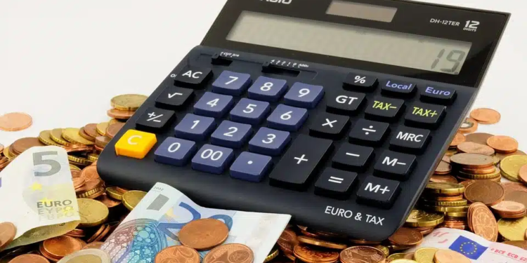 geld belasting sparen euro financien