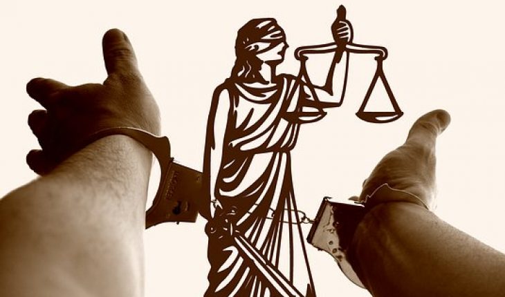 justitia-3222265__340crime misdaad gevang arrestatie