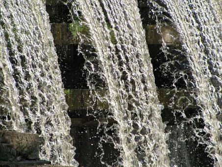 sluis water waterval