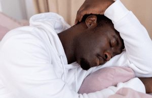 man slapen rusten | GFC Nieuws