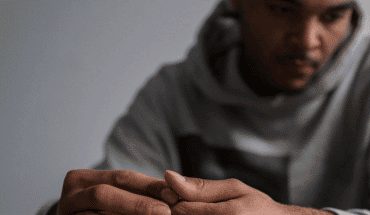 MAN DEPRESSIEF STRESS | GFC Nieuws