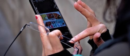 meisje vrouw telefoon smartphone