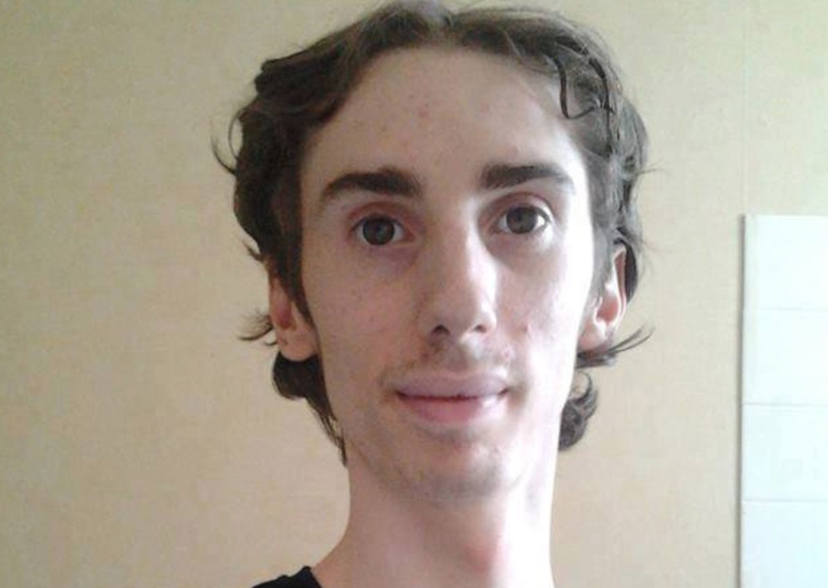 black ops incel lelijk man
