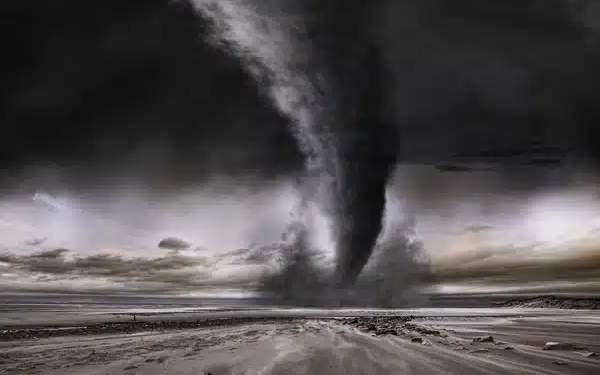 depositphotos 58746645 stock photo dramatic beach tornado wervelwind