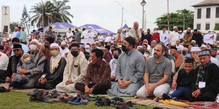 ied gebed eid ul fitre ramadan