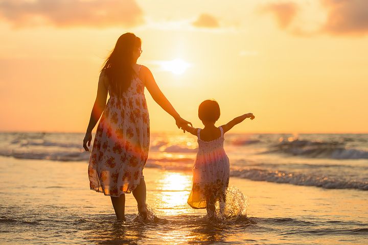 moeder en kind vrouw