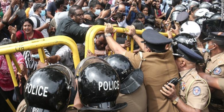 220623004456 01 sri lanka economy collapsed restricted exlarge 169