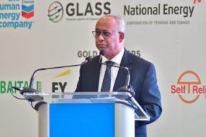 Visionair leiderschap aanwezig om spin-offs te creëren uit de EOG-sector 6 Minister Albert Ramdin 480x320 1 | GFC Nieuws