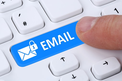 email mailen