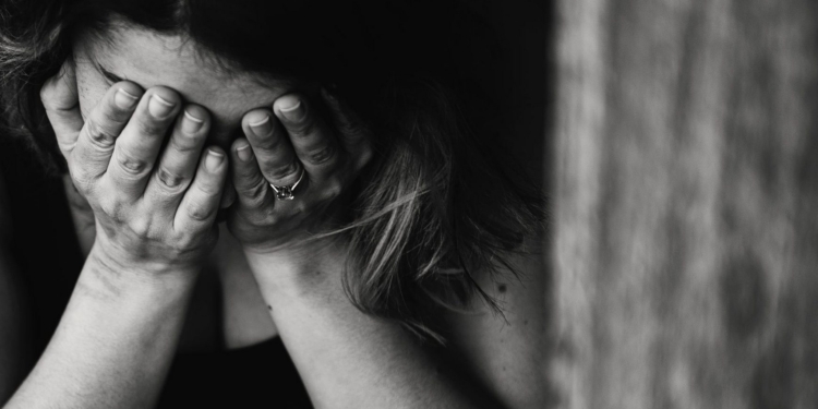 huilen verdriet vrouw