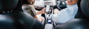 man vrouw auto stel koppel relatie | GFC