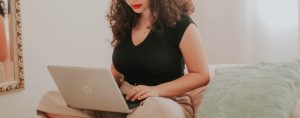 vrouw meisje computer | GFC