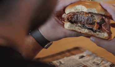 eten hamburger cheeseburger | GFC Nieuws