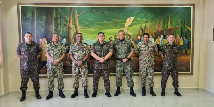 militairen suriname en brazilie