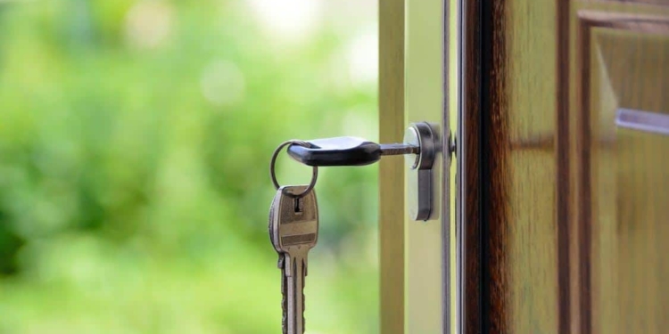 sleutel deur huis