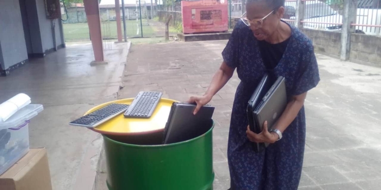 stibula E waste
