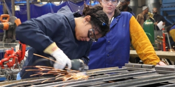 MoU moet onderwijs beter laten aansluiten op groeiende olie- en gasindustrie