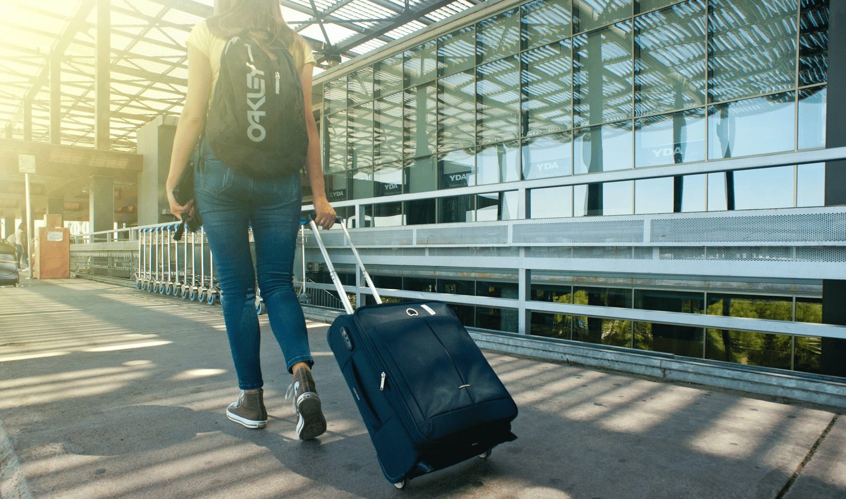 vliegveld airport reizen