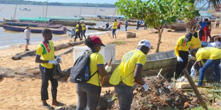 schoonmaak albina suriname 1068x601 1