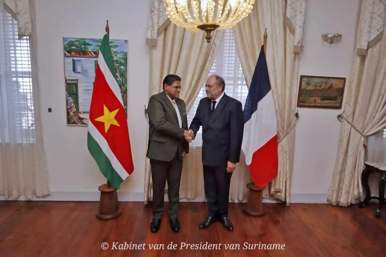Suriname en Frankrijk ondertekenen justitiële samenwerkingsovereenkomst