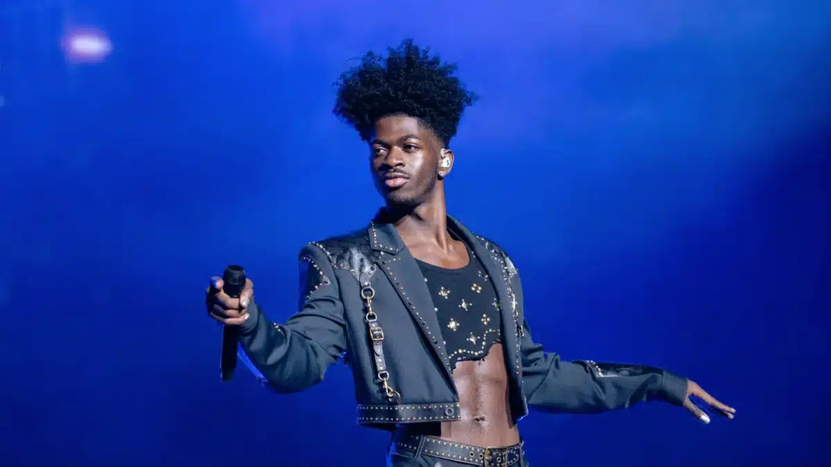 Lil Nas X pauzeert Atlanta Concert om noodgeval: hij moest poepen