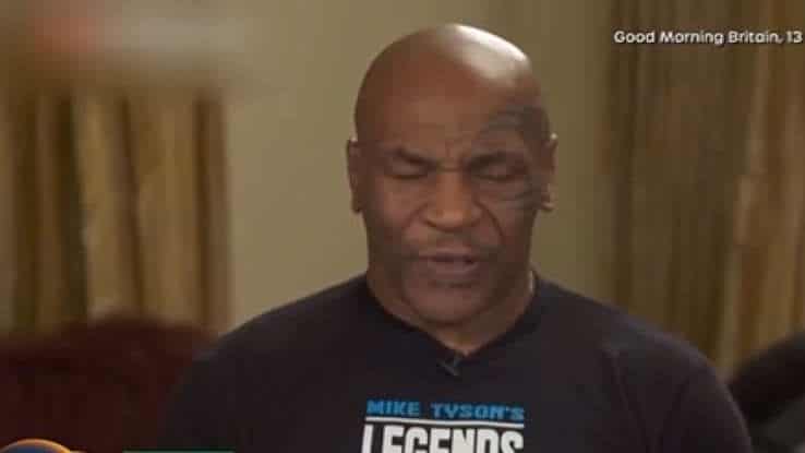 Mike Tyson viel in slaap op live TV, hij vertelt nu pas waarom