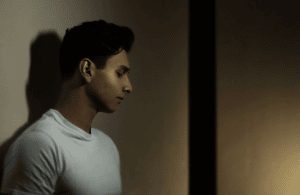 man verdrietig depressief huilen | GFC