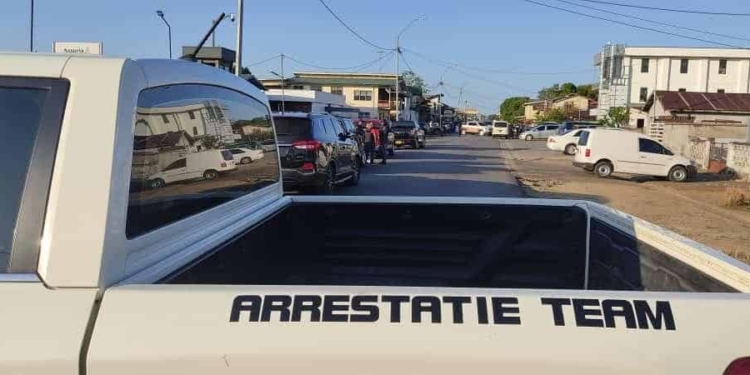 politie ateam arrestatie