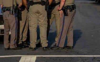 Uvalde schorst politieagenten na dodelijke schietpartij op school in Texas, hoofdinspecteur met pensioen