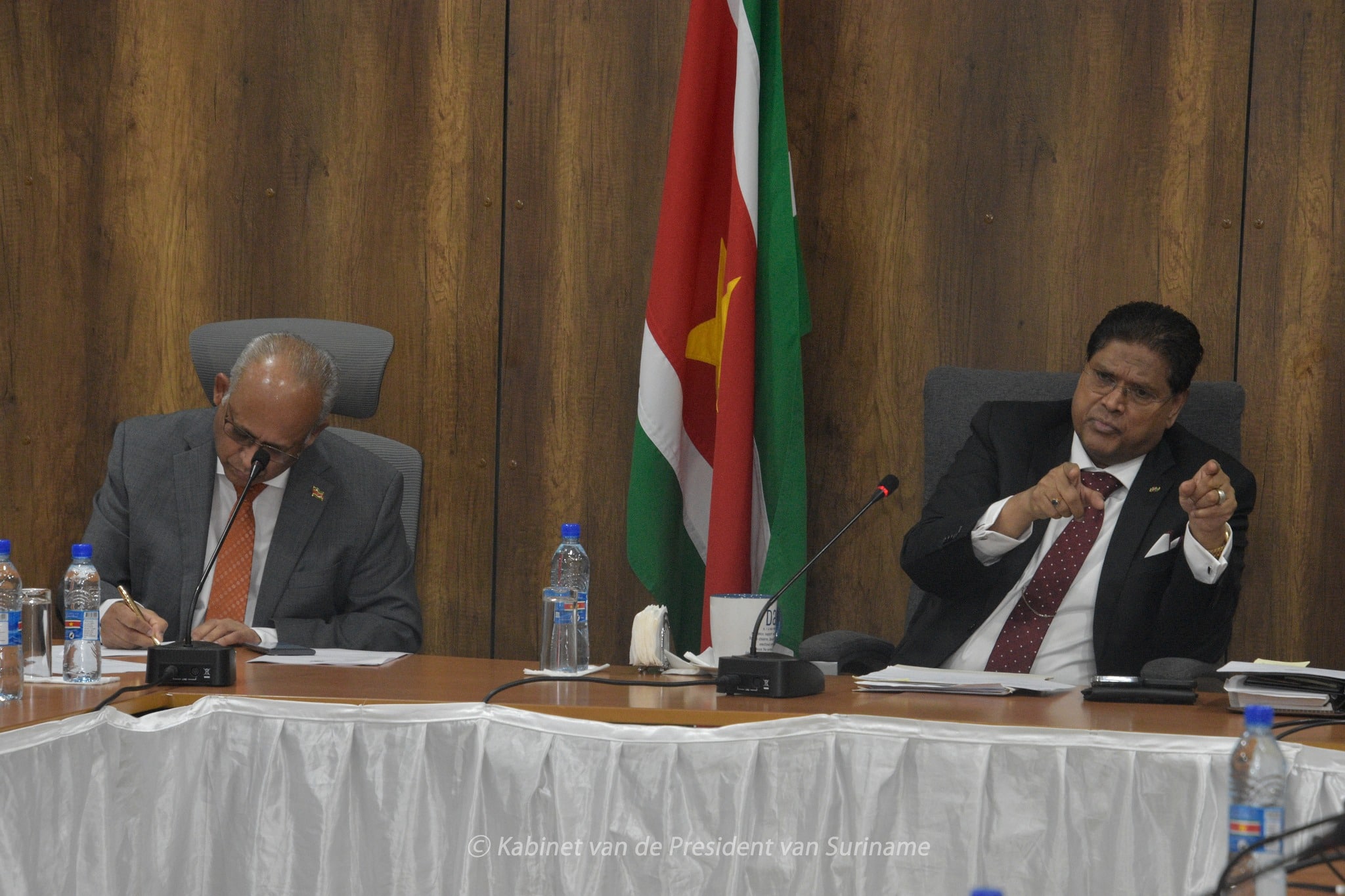 santokhi en ramdin