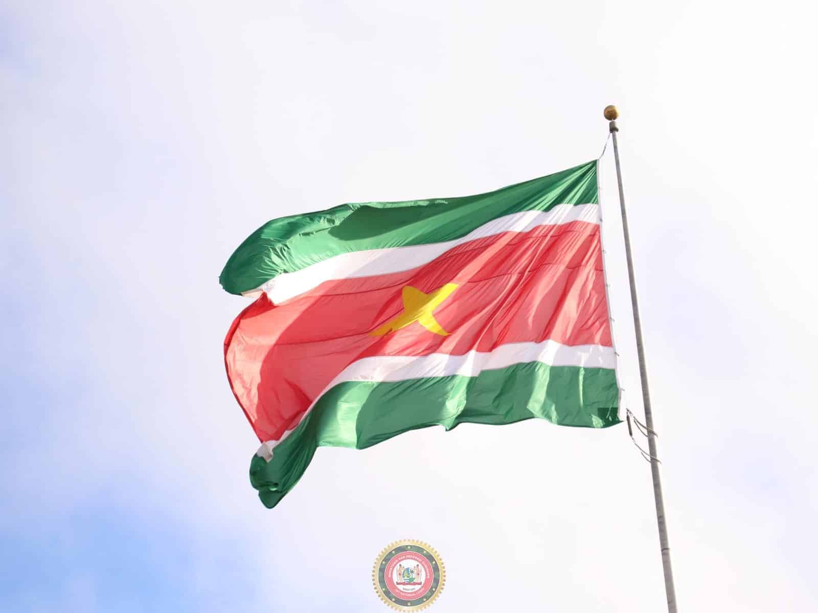 mamoetvlag suriname 1