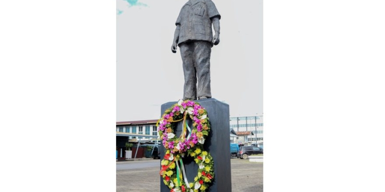standbeeld cyryl daal