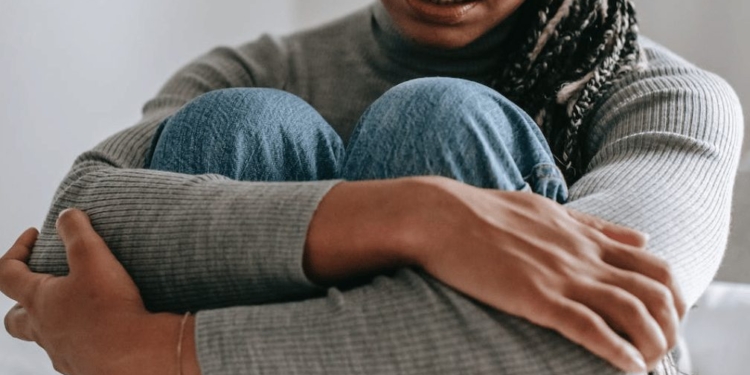 vrouw depressief verdrietig
