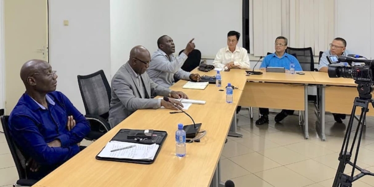 chinezen suriname bij juspol