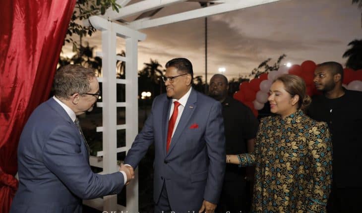 Regering ziet in Canada vertrouwde partner in ontwikkeling Suriname chan | GFC