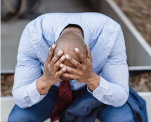 man verdriet depressief huilen | GFC